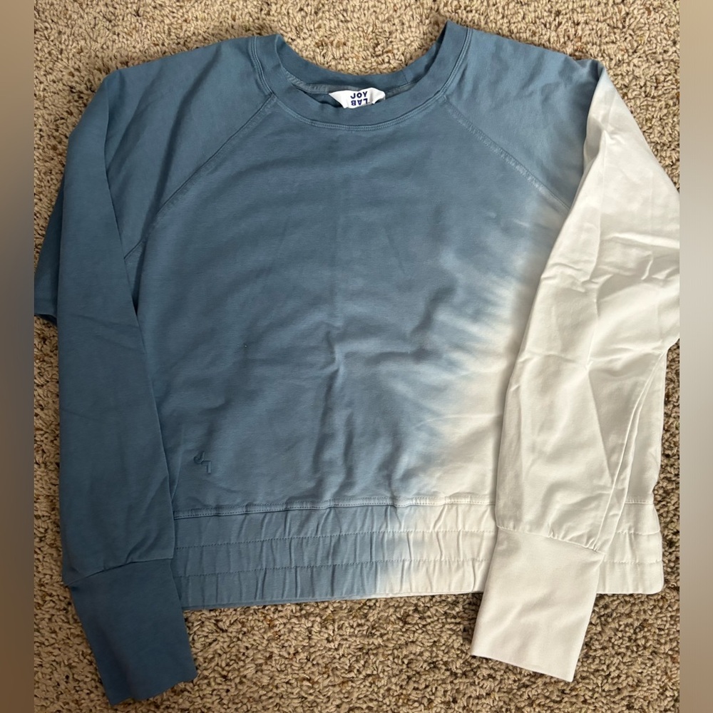 Joy Lab sweatshirt